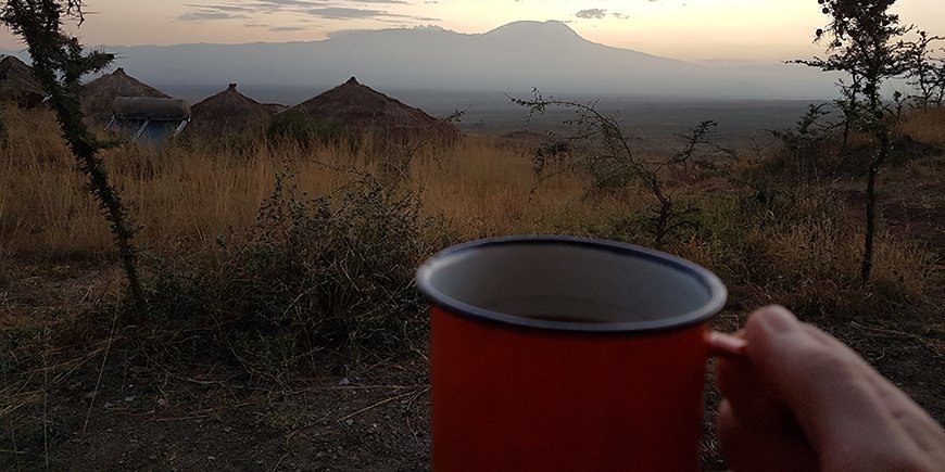 Koffie met uitzicht op de Kilimanjaro